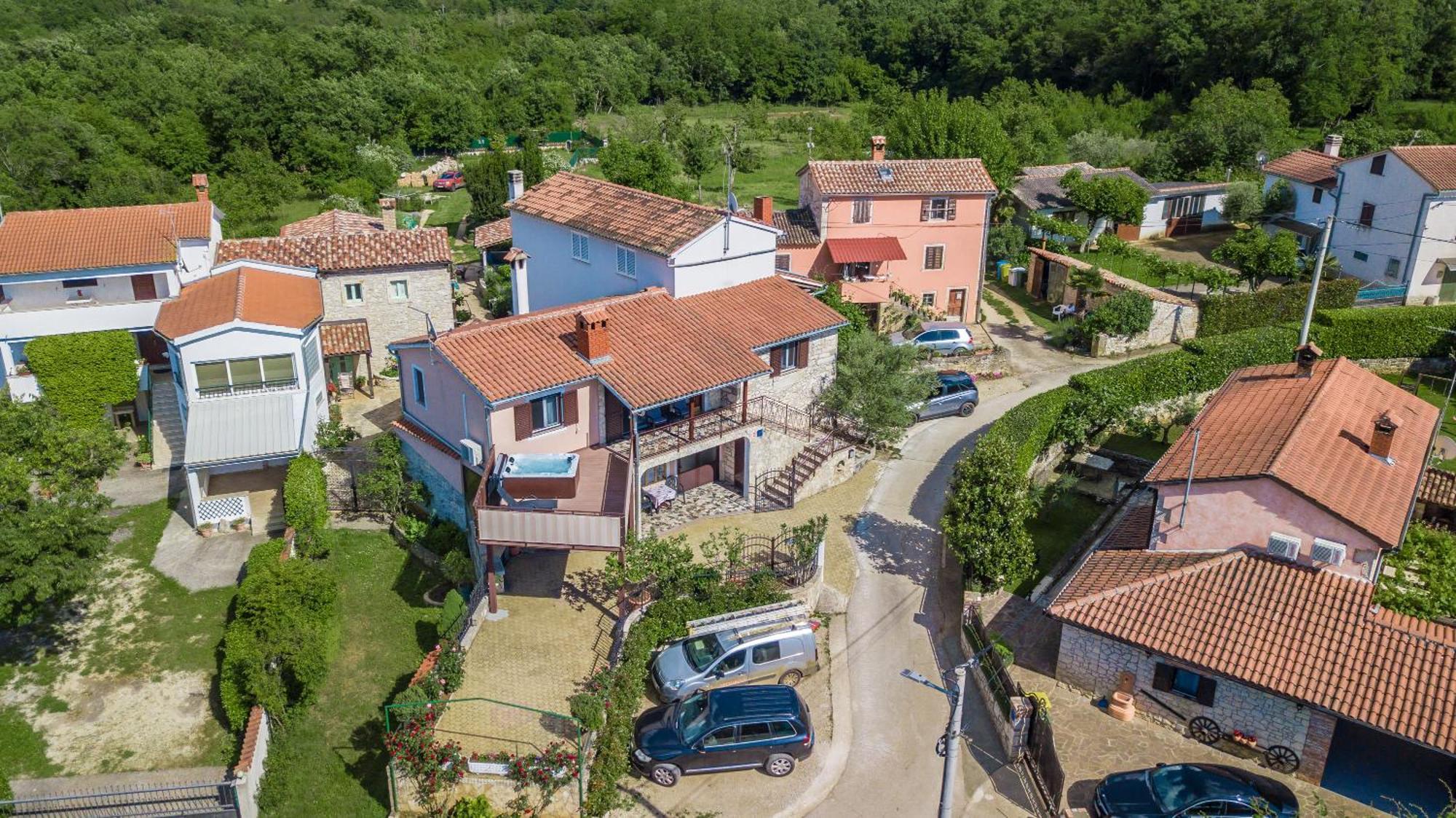 Villa Michelle Karojba ภายนอก รูปภาพ